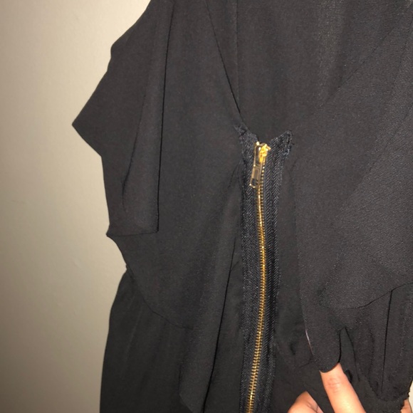 Front zipper black dress - Picture 3 of 3